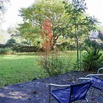 Pink Granite Garden Of Ireland *