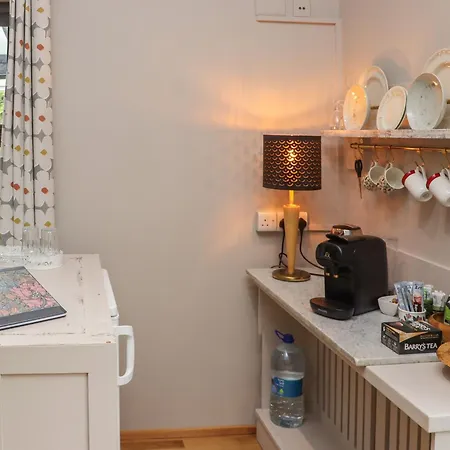 Tatil Evi Pink Granite Garden Of Ireland