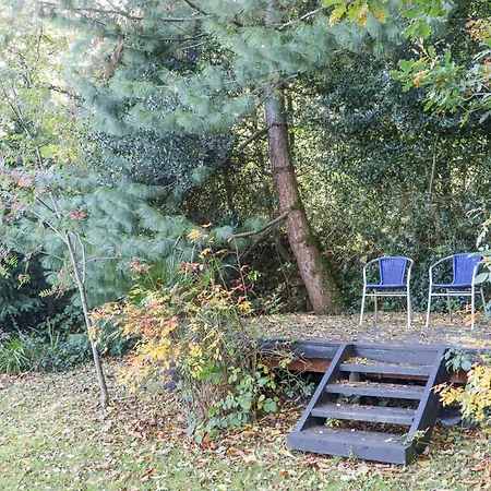 Pink Granite Garden Of Ireland *