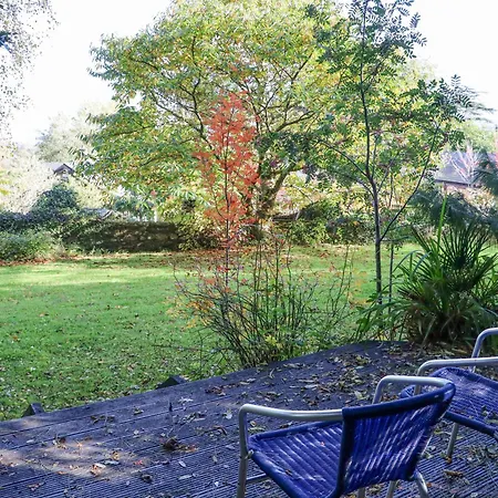 Pink Granite Garden Of Ireland *